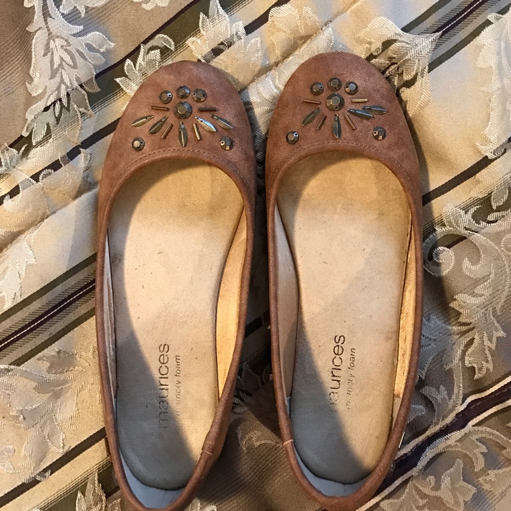 Maurice's tan Flats