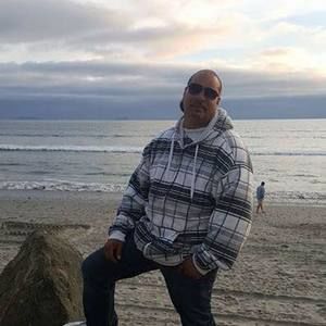 Meet your Posher, Ray