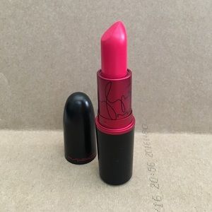 MAC Viva Glam Miley Cyrus