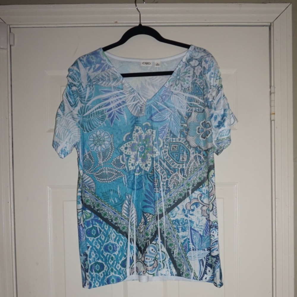 Cute tee