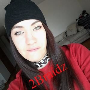 Meet your Posher, Mallory