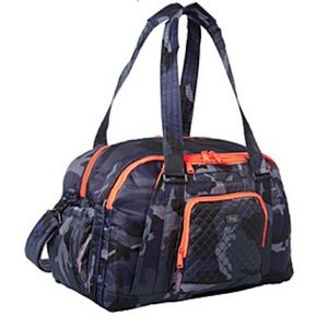 Lug propeller gym bag