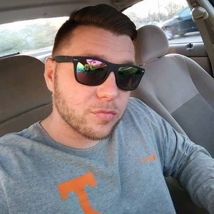 Meet your Posher, Tommy