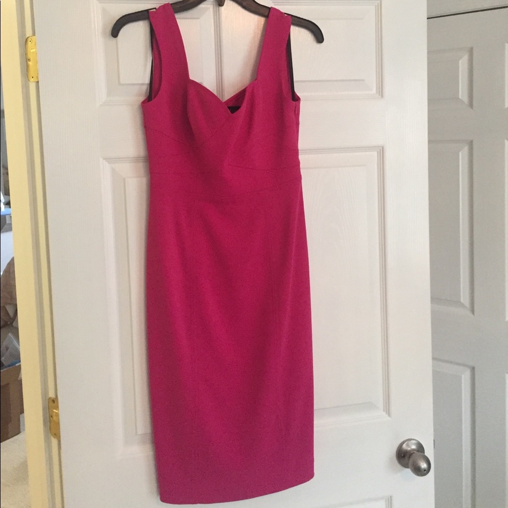 Laundry by Shelli Segal pink shift dress