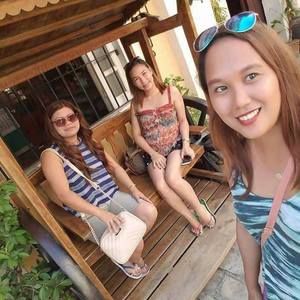 Meet your Posher, Merylyn delos santos