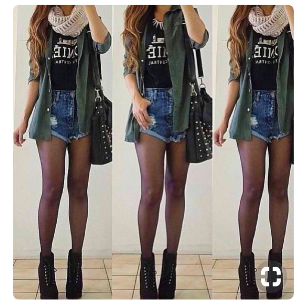 EXPRESS 2 Inch Destroyed Denim Cutoff Shorts