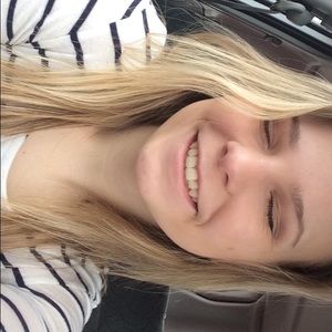 Meet your Posher, Breanna