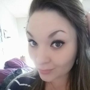 Meet your Posher, Abigail