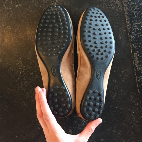 💕 Gorgeous authentic Tod’s Flats 💗 - Picture 5 of 5