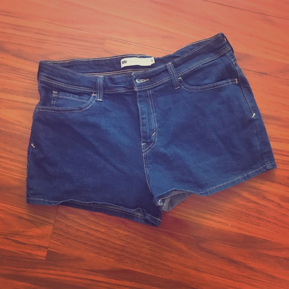 Levi's denim short