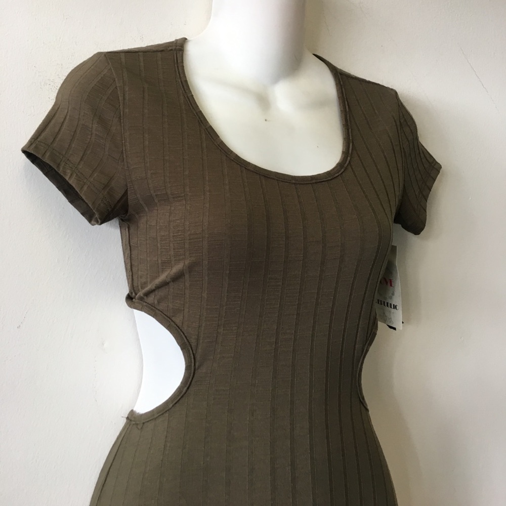 Peak a boo dress