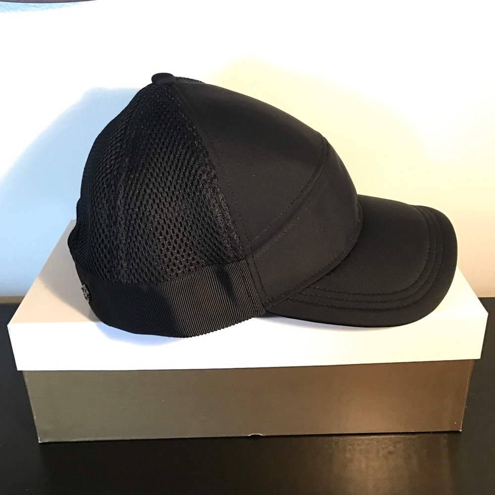 Lululemon Dash & Splash Cap