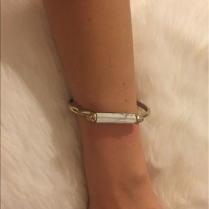 Dainty bracelet
