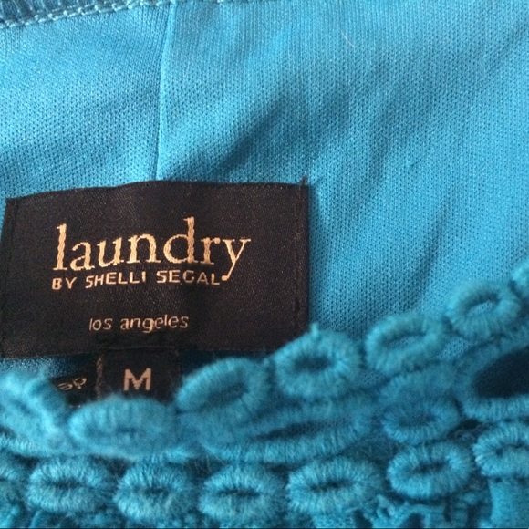 Flared sleeve minidress - Picture 2 of 2