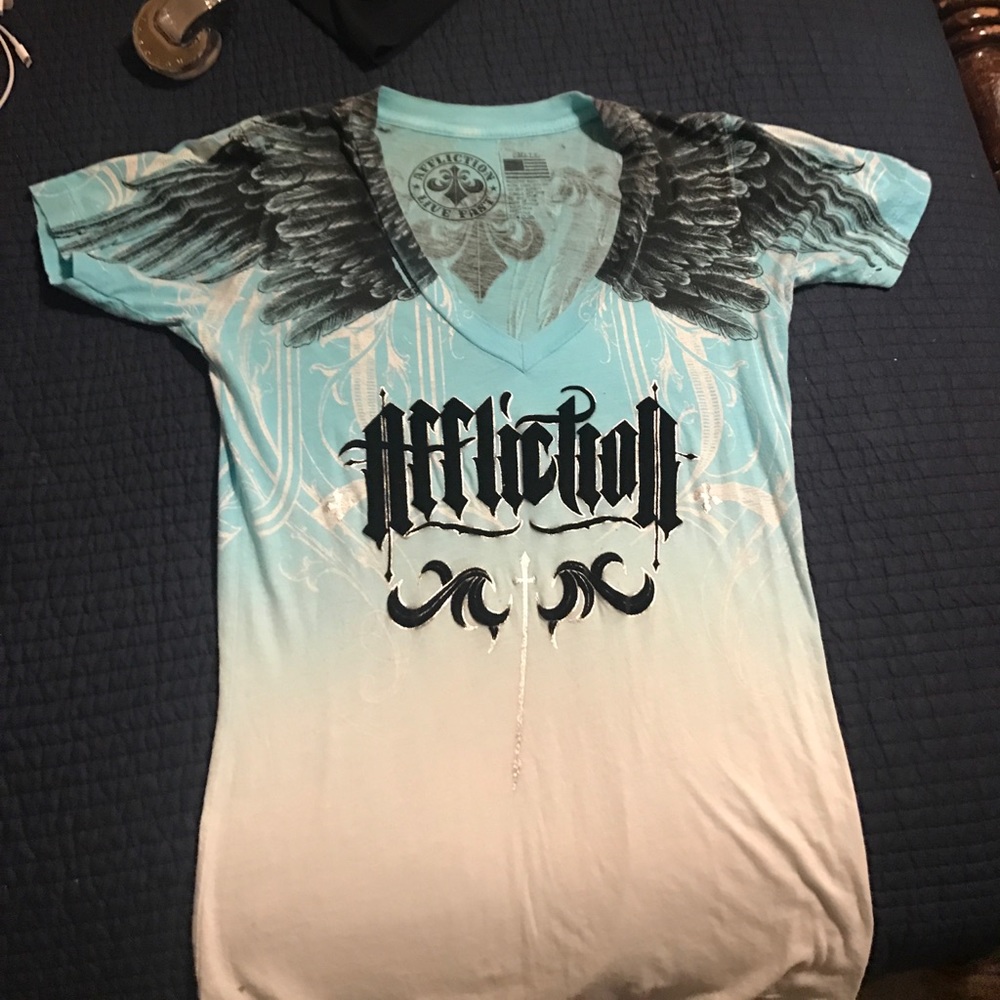 Women's Affliction shirt SM