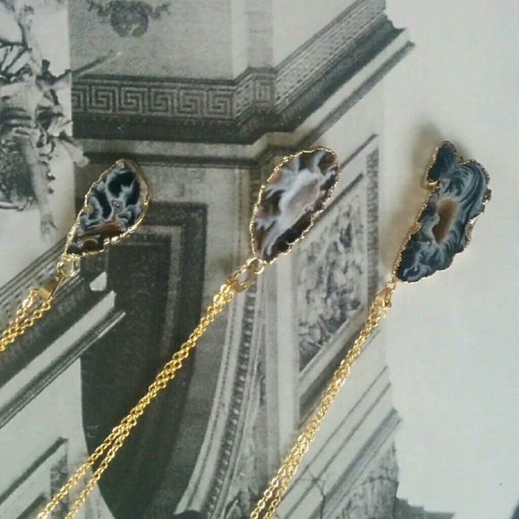 [Last One] Bondhu : Agate Geode Slice Necklace - Picture 3 of 5