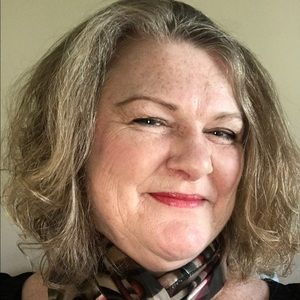 Meet your Posher, Arlis