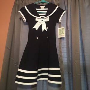 Girls dress