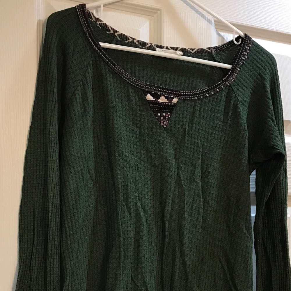 Green Aztec Print Cuff Thermal Shirt Size L