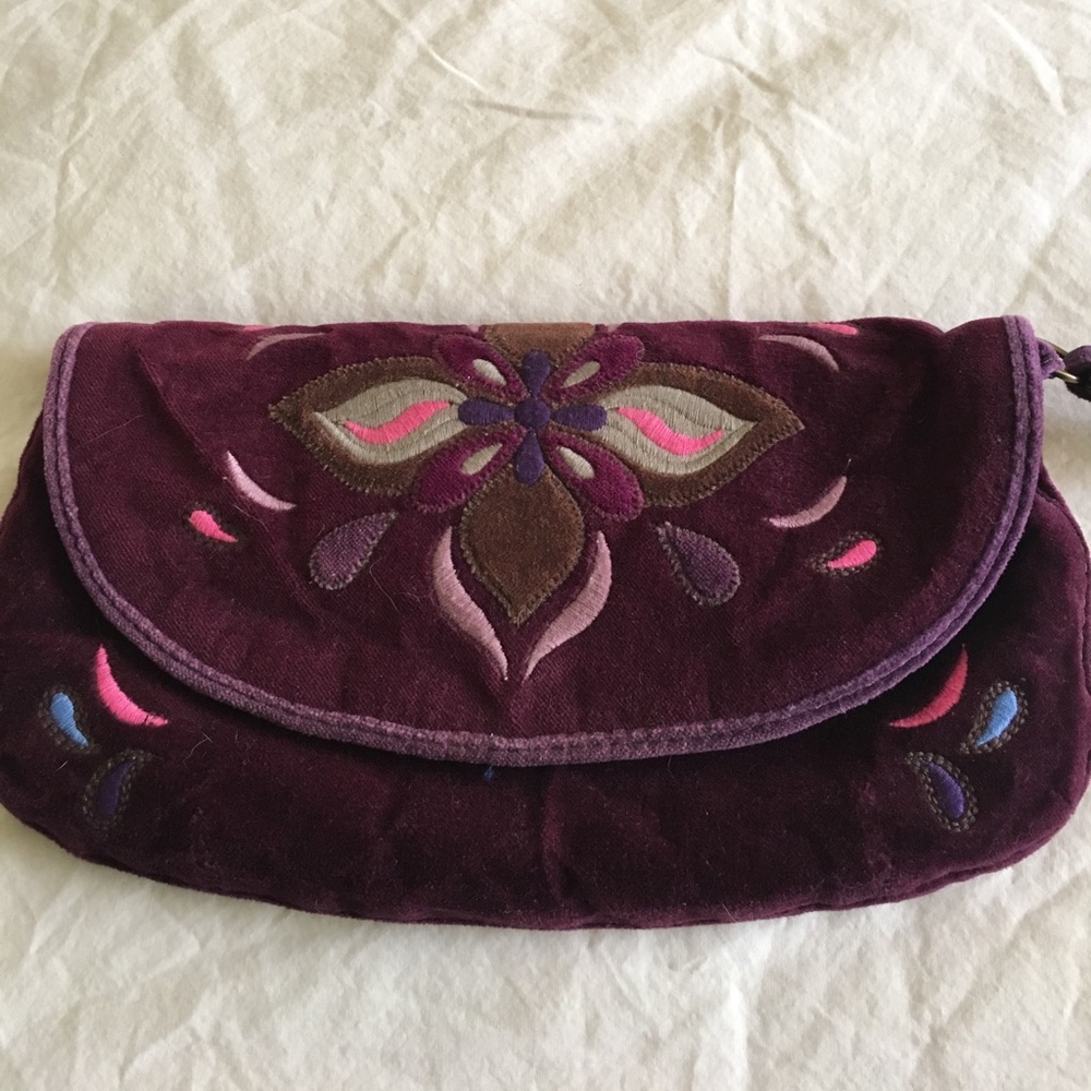 Lucky Brand purple velvet clutch / wristlet