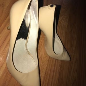 MK Nude Heels 👠