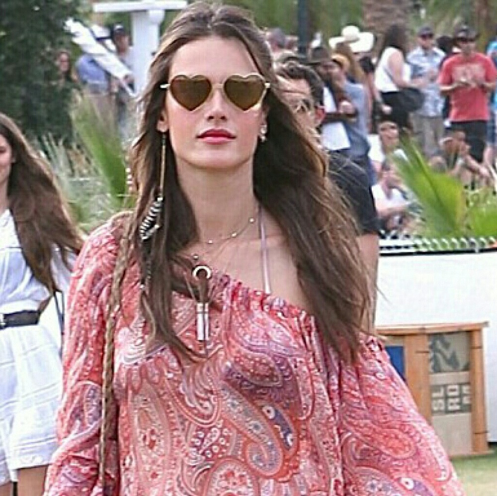 *LAST PAIR* NEW Ombre Fade Pink to Yellow Heart Festival Gold Frame Sunglasses - Picture 2 of 8