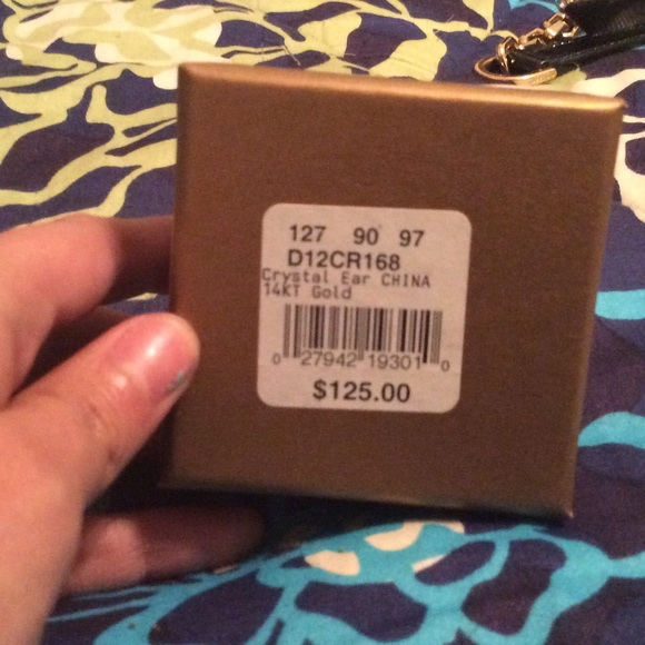 White crystal gold earrings - Picture 3 of 3