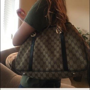 AUTHENTIC GUCCI BAG