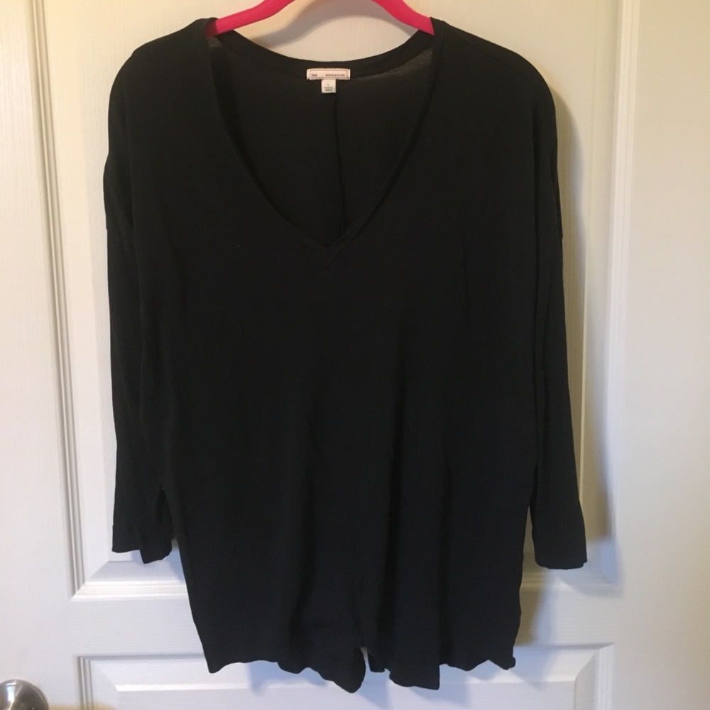 Black 3/4 sleeve top