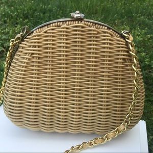 HELLO SUMMER SALE : BOGO 50% off until MEMDAY🇺🇸