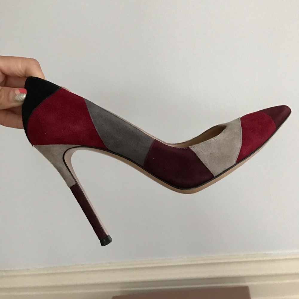 Gianvitto Rossi suede pumps