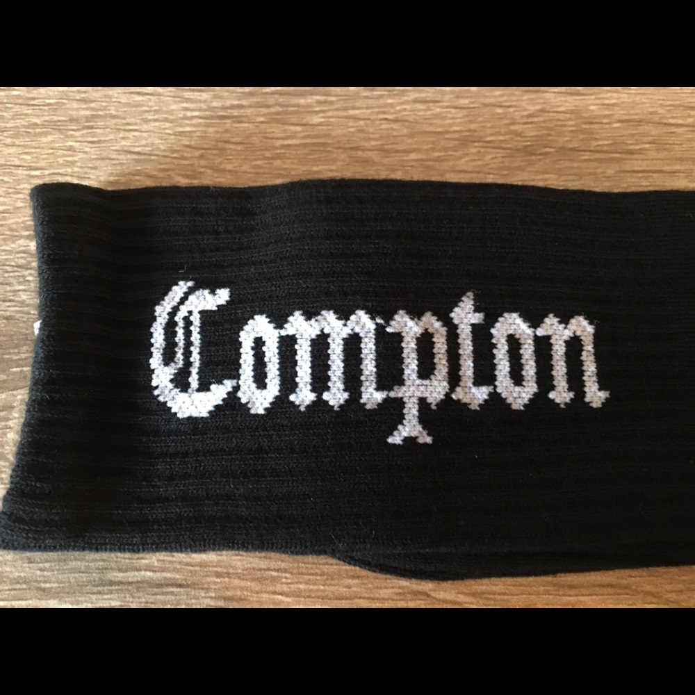 Adult Compton Socks