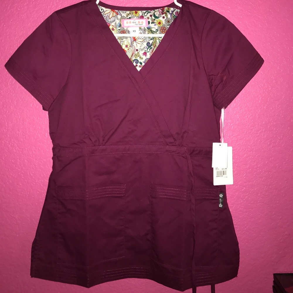 KOI scrubs