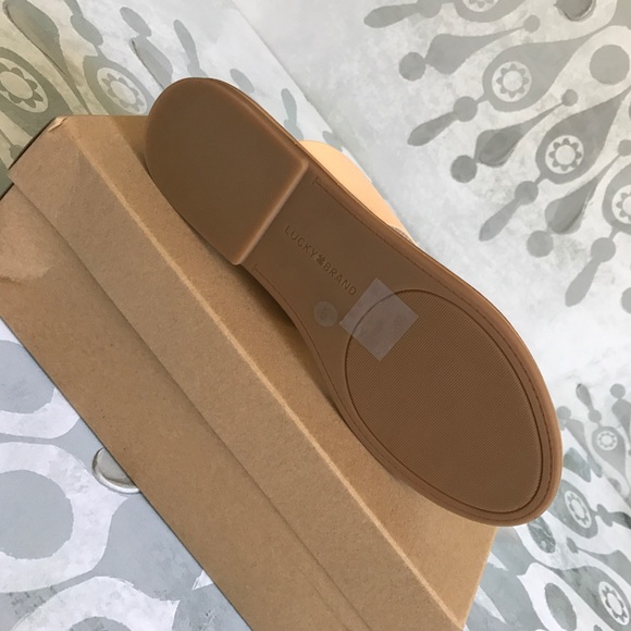 Sz 9.5 Lucky Brand 'Ari' Thong Sandal - Picture 5 of 5