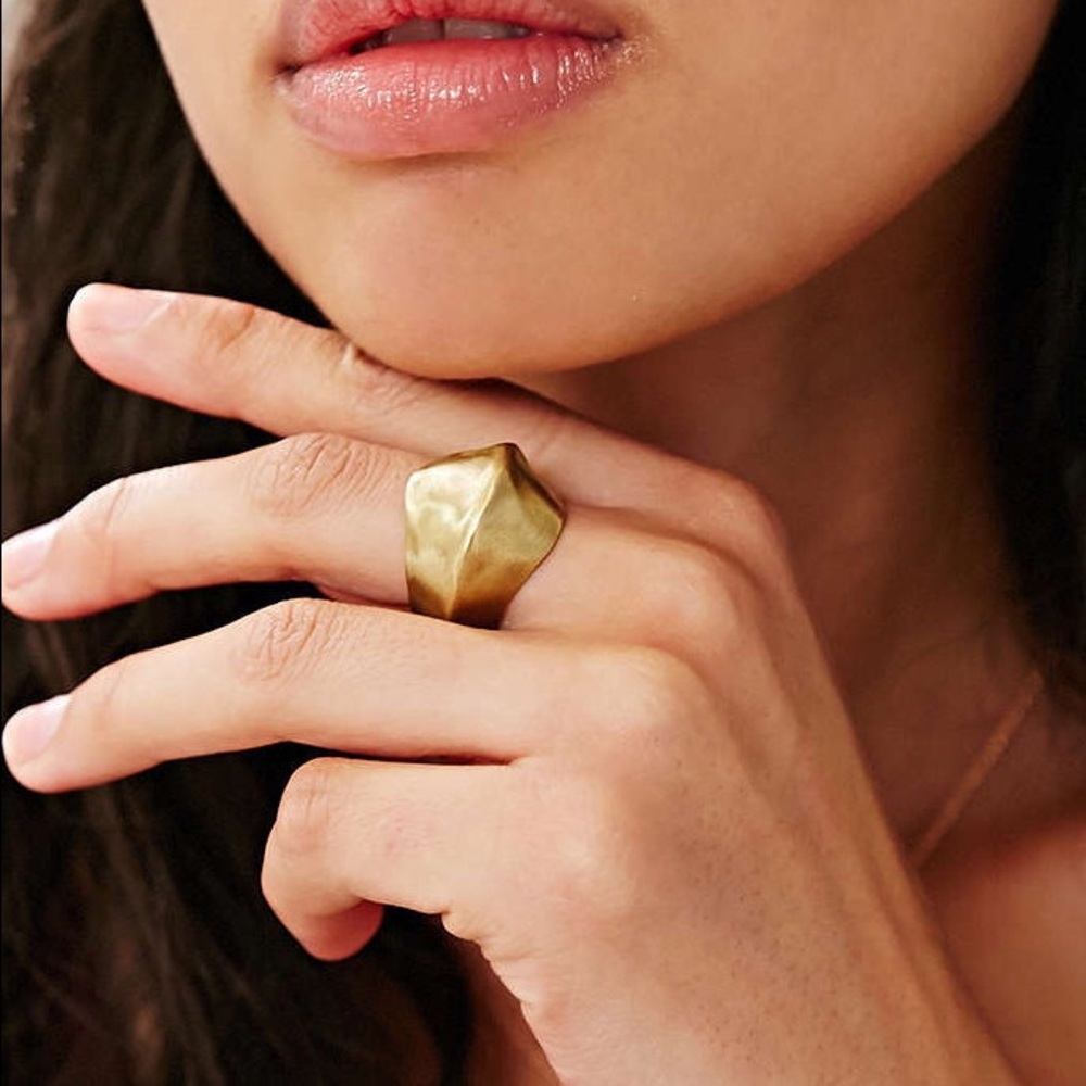 Torchlight Oros Ring Brass