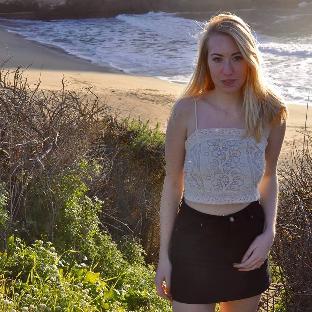 Meet your Posher, Alïx