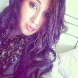 Meet your Posher, Alexandra