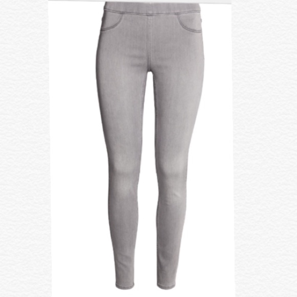 Light gray high waisted pants