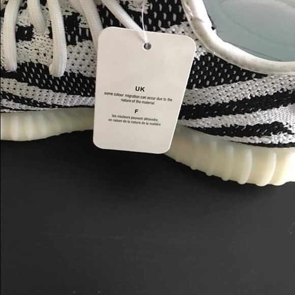 Yeezy zebra v2 - Picture 2 of 3