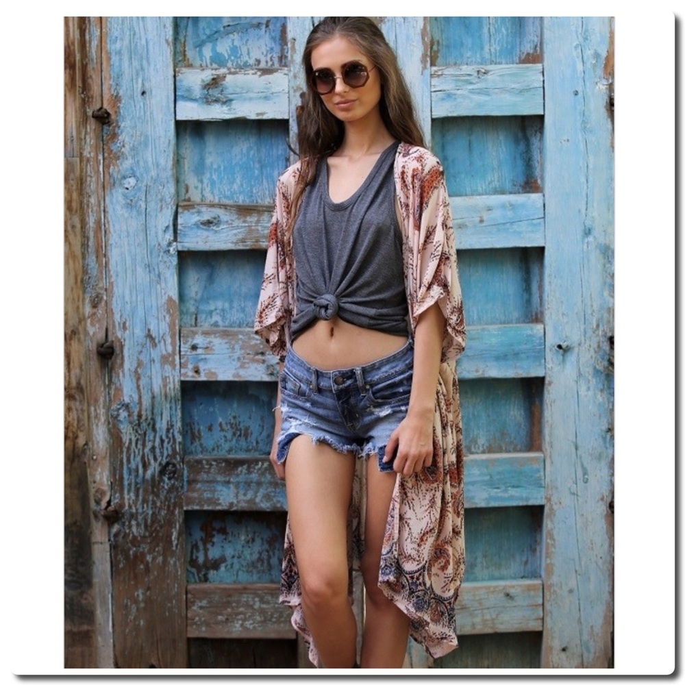 Beautiful Kimono Duster - Picture 2 of 7