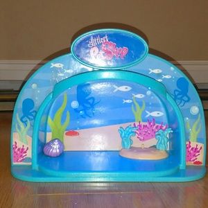 Littlest Pet Shop aquarium