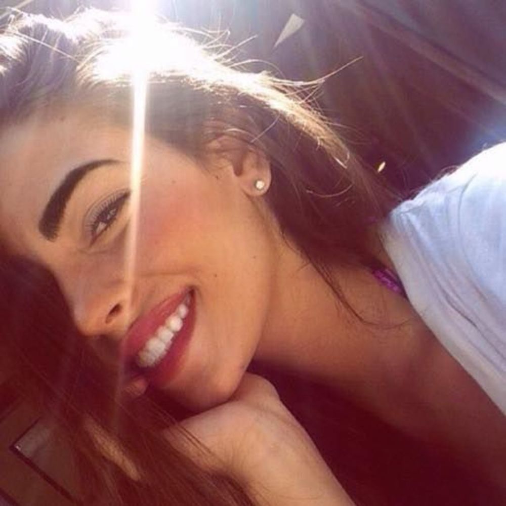 Meet your Posher, Carolina