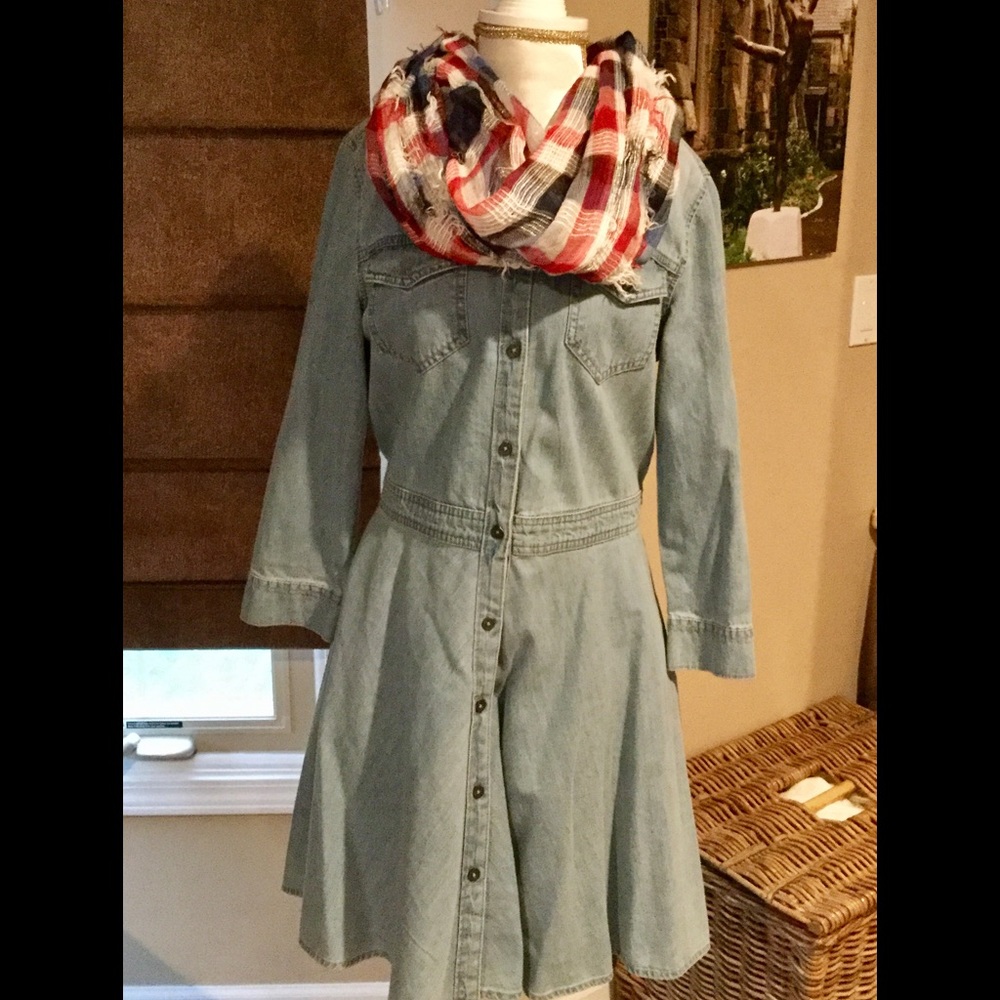 Gap denim button down dress