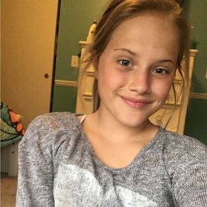 Meet your Posher, Abigail