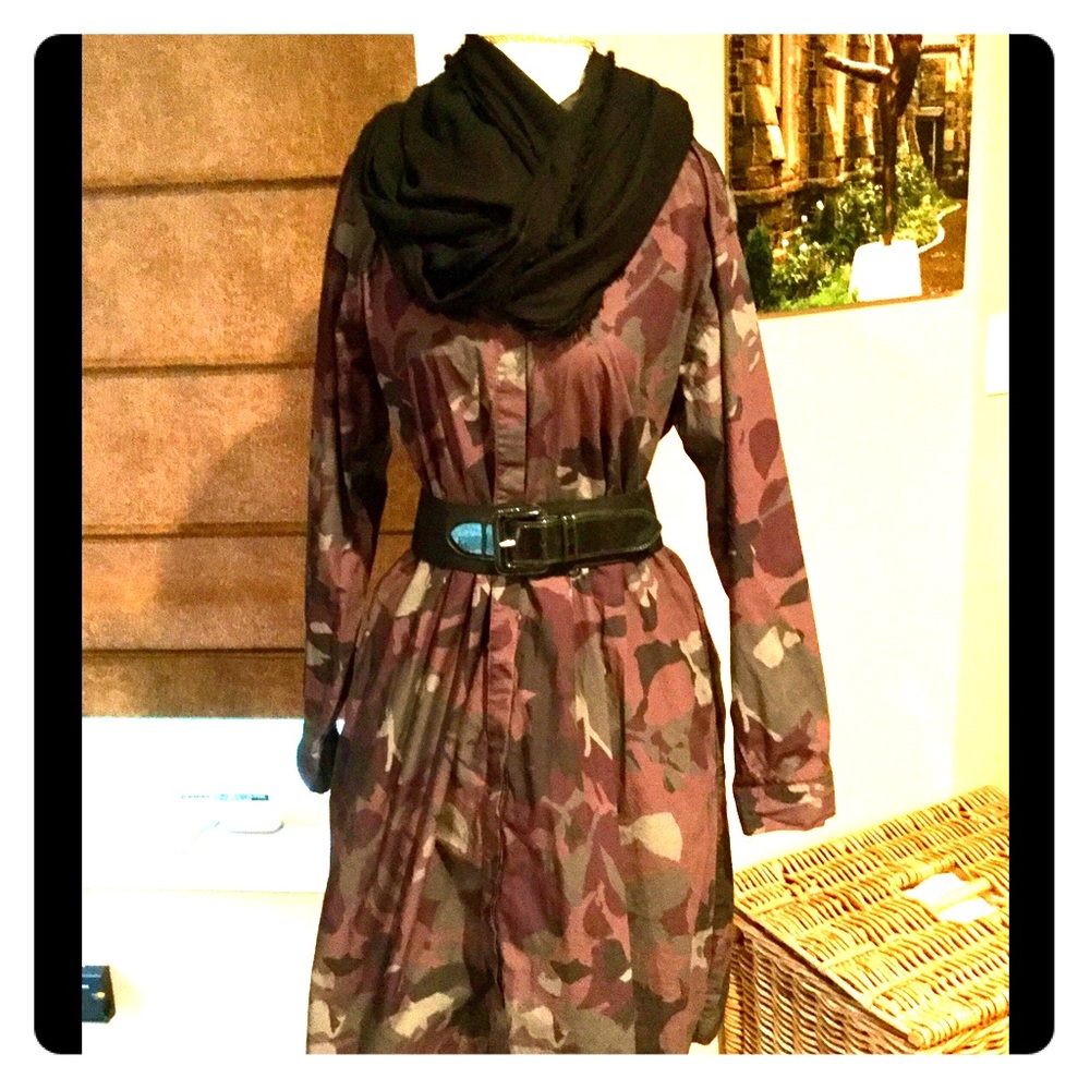 GAP button down dress