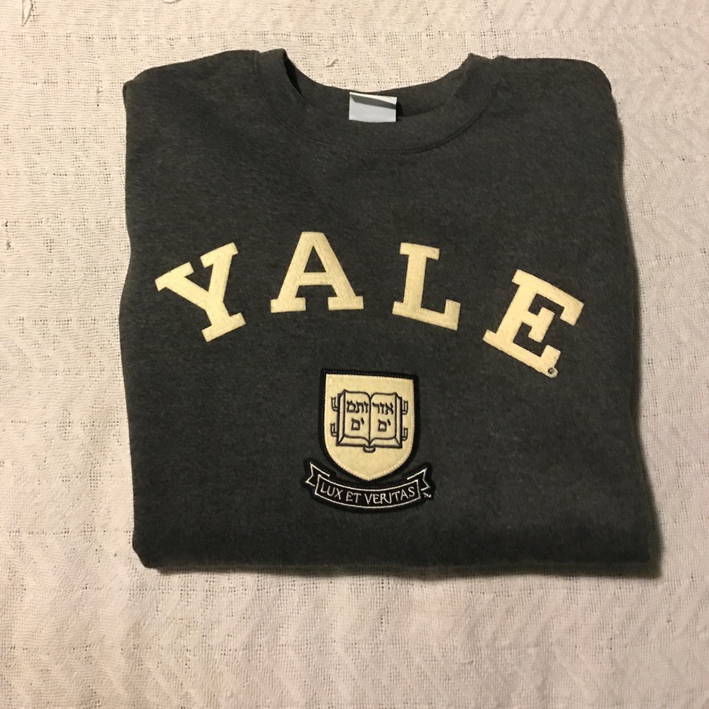 NWOT Charcoal Grey Yale Sweatshirt