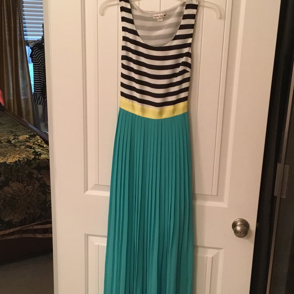 Long pleated maxi/the back is a must see!!!