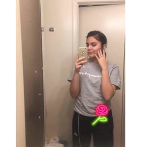 Meet your Posher, Celeste