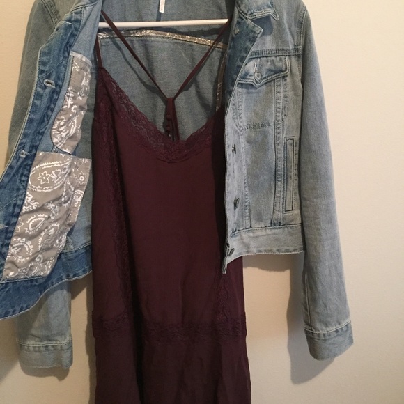 SOLD Plum American Eagle shift dress - Picture 2 of 3