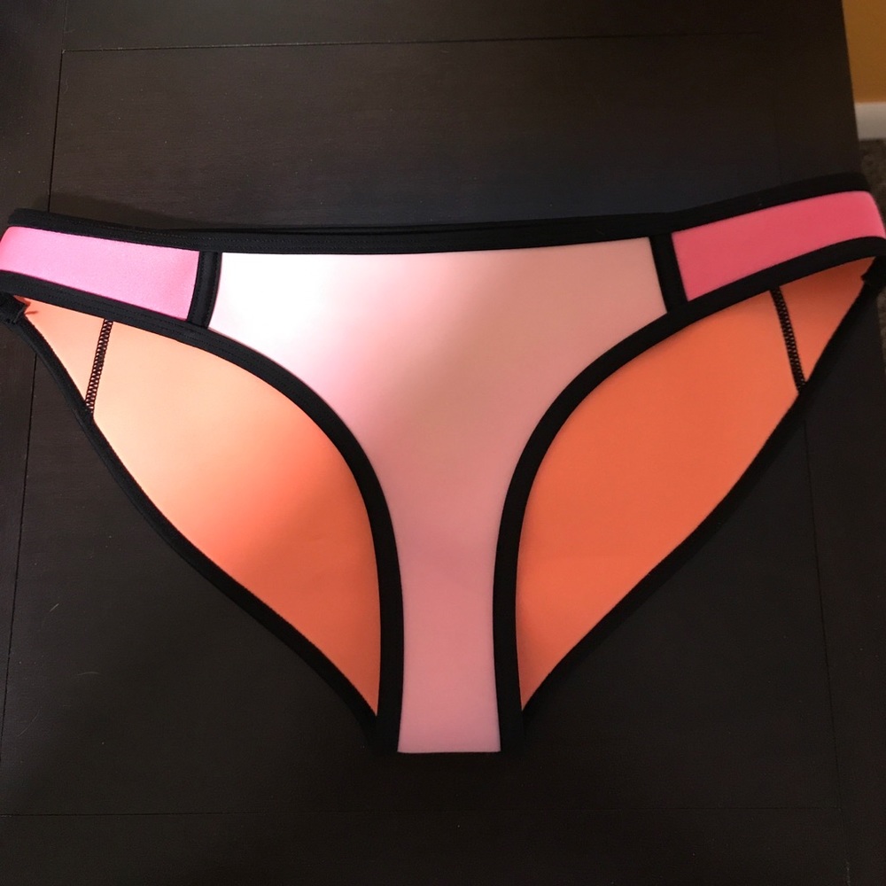 Triangl Swimsuit (bottoms only)
